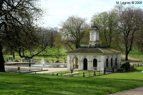 The Fontains, Hyde Park