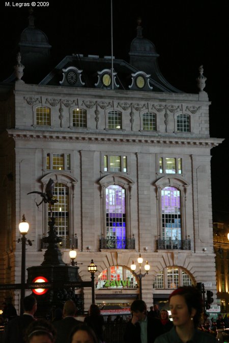 Piccadilly Circus