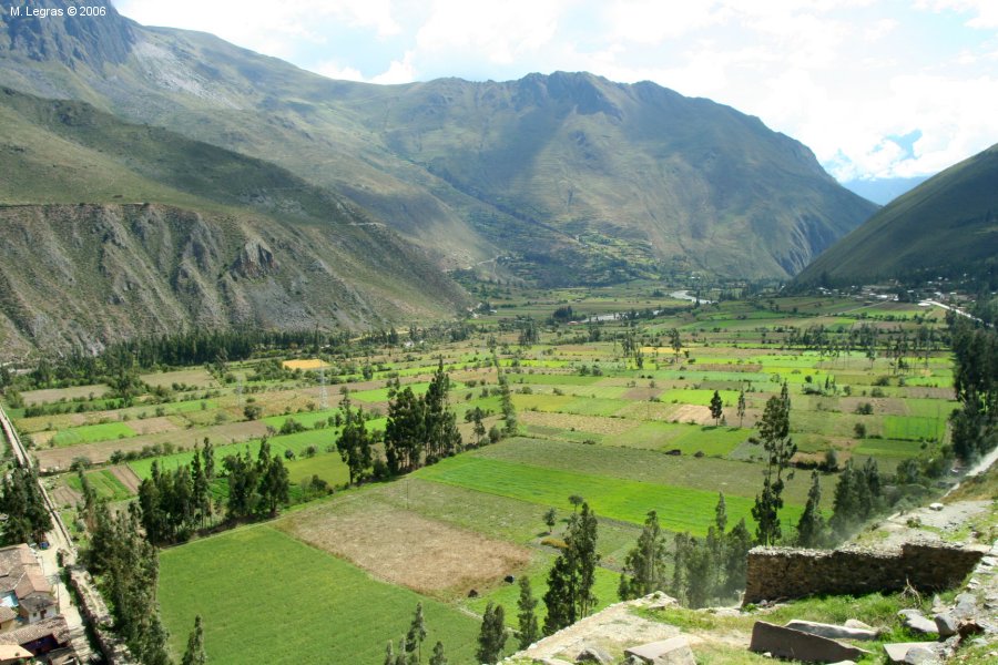 Vue de l'arrire d'Ollantaytambo