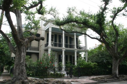 Prytania St