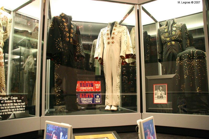 Costumes et souvenirs